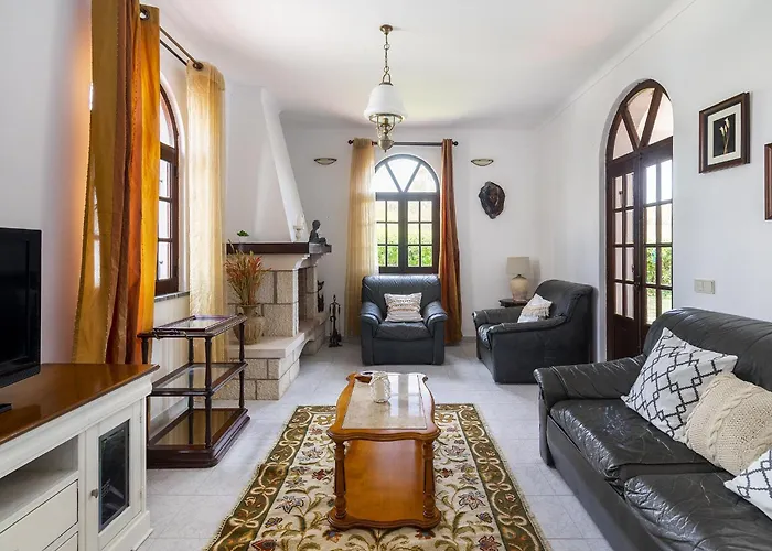 Oasis - Pool & Garden 別荘