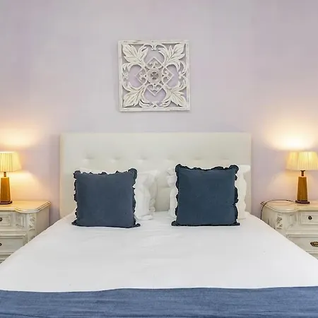 Oasis - Pool & Garden *